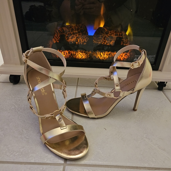 Shoe Dazzle Gold Strappy Heels - Picture 1 of 1